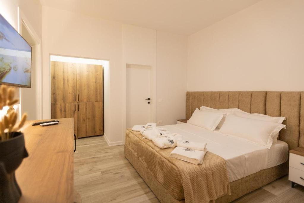 Zani'S Villa Vlore Bagian luar foto